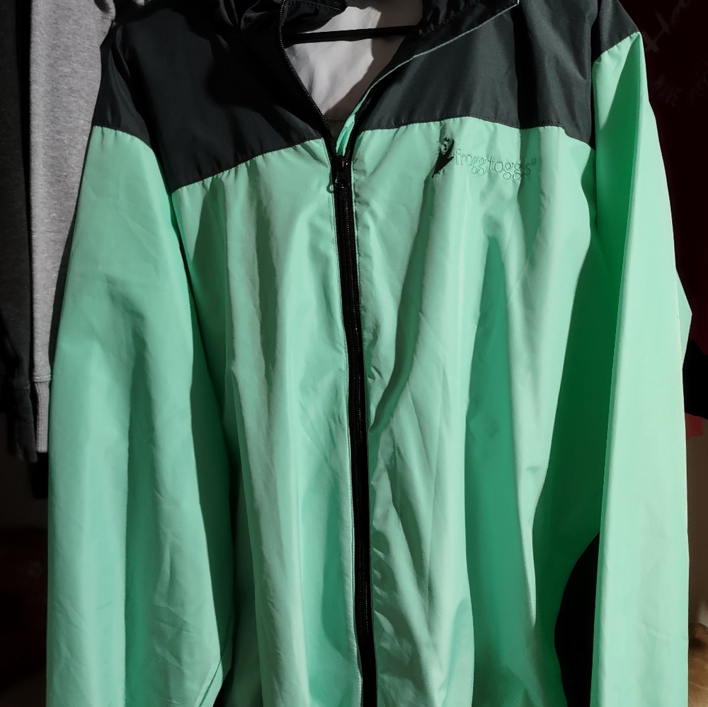 Frogtoggs raincoat size large NWOT